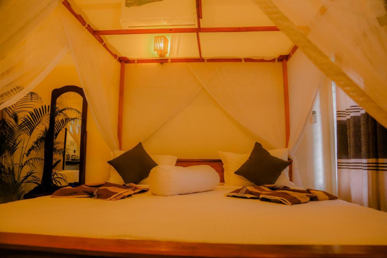 Ruwan Jungle Homestay Mirissa Exteriör bild