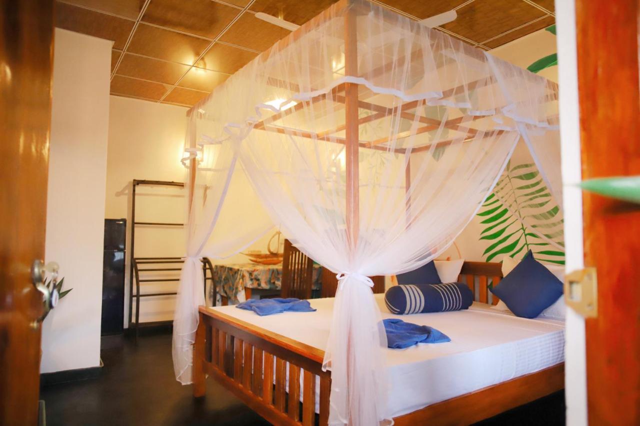 Ruwan Jungle Homestay Mirissa Exteriör bild