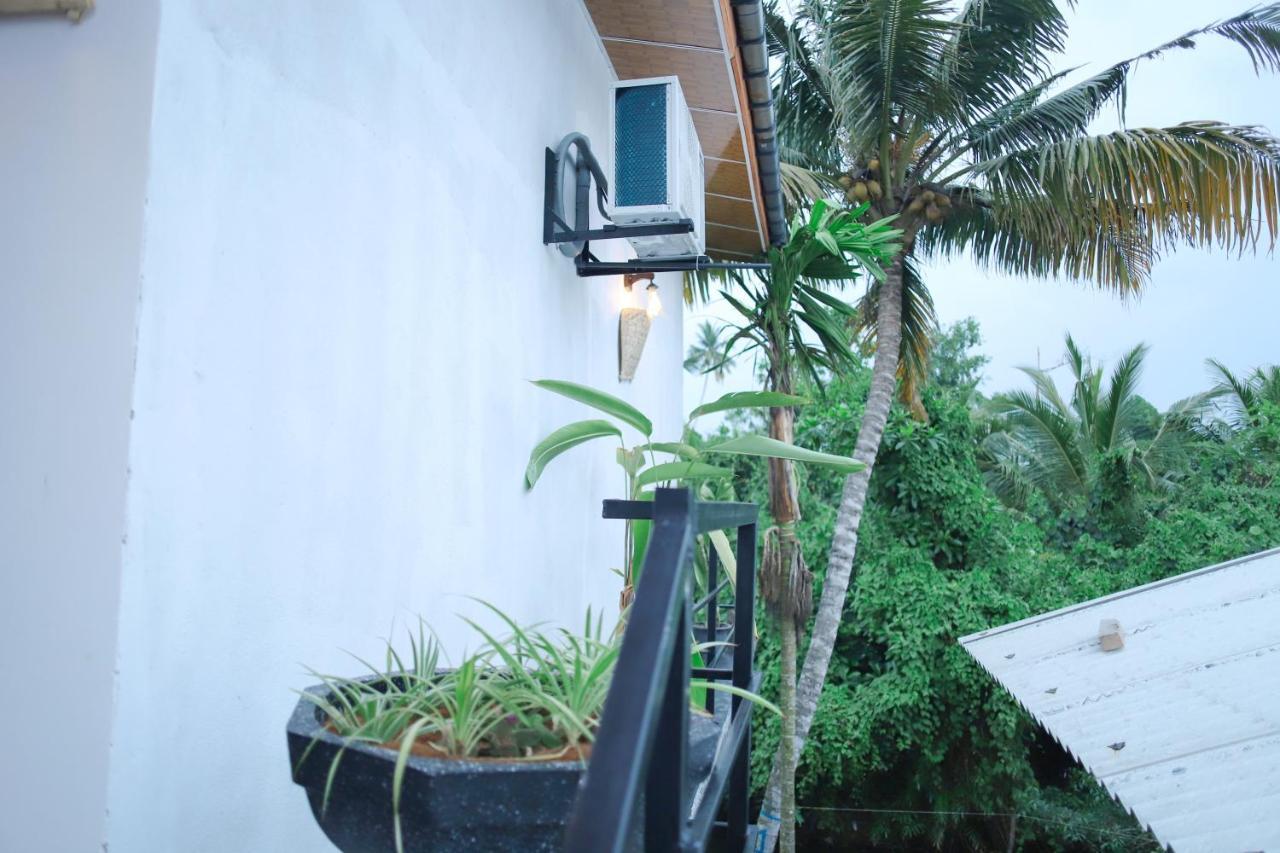 Ruwan Jungle Homestay Mirissa Exteriör bild