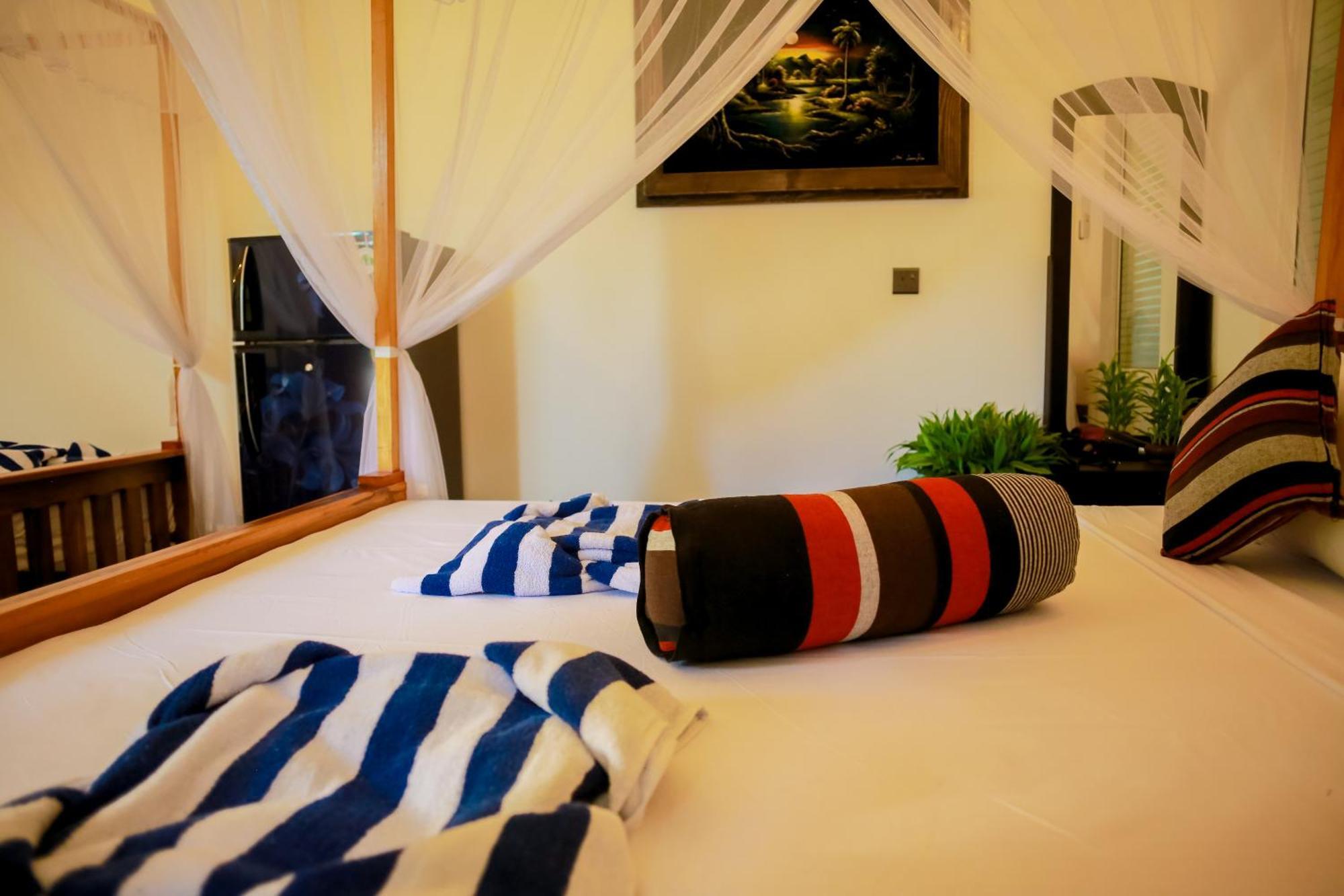 Ruwan Jungle Homestay Mirissa Exteriör bild