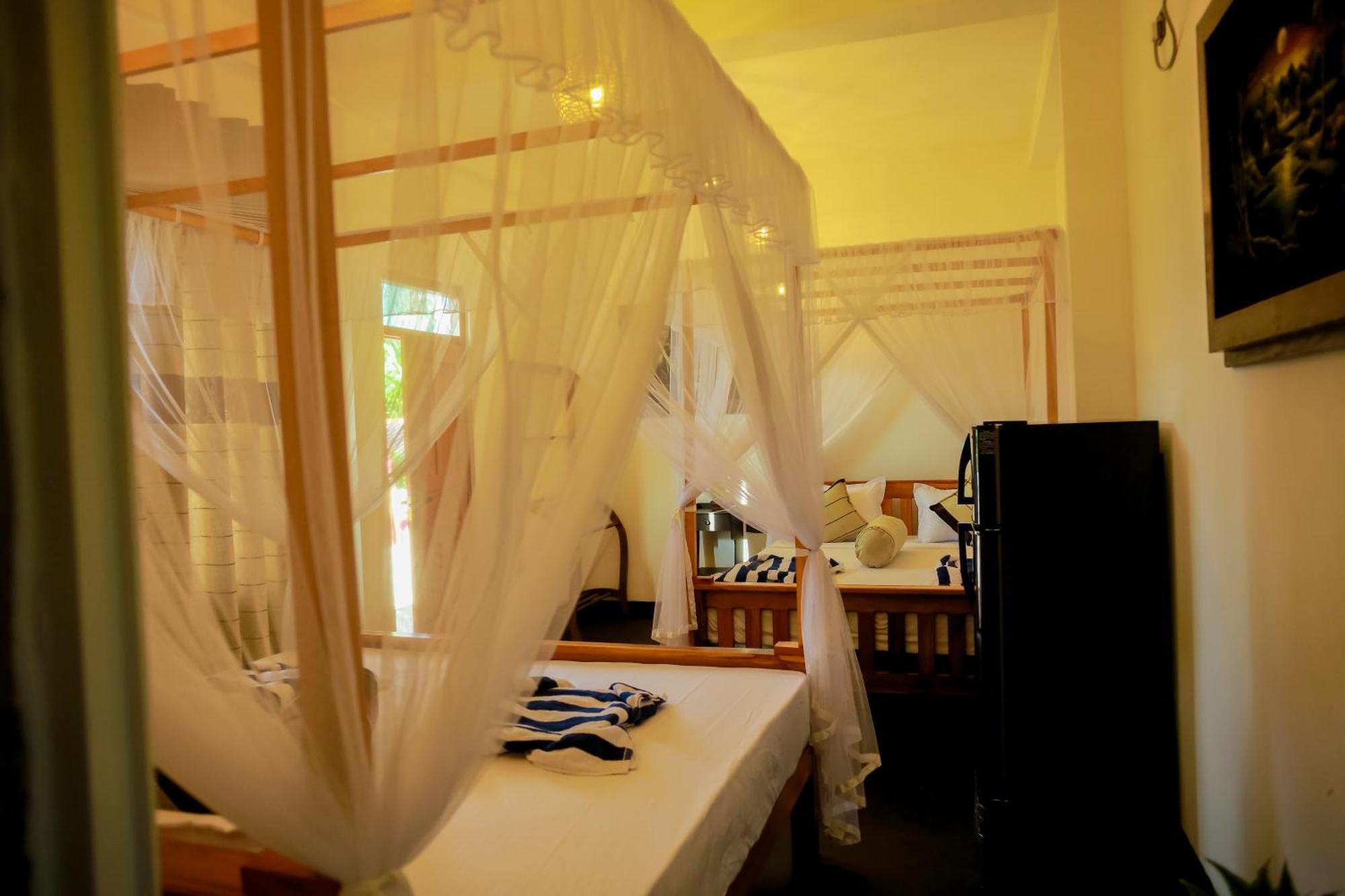 Ruwan Jungle Homestay Mirissa Exteriör bild
